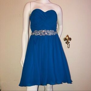 Classical A-Line Sweetheart Sleeveless Short blue Chiffon Cocktail Dress by BCBG
